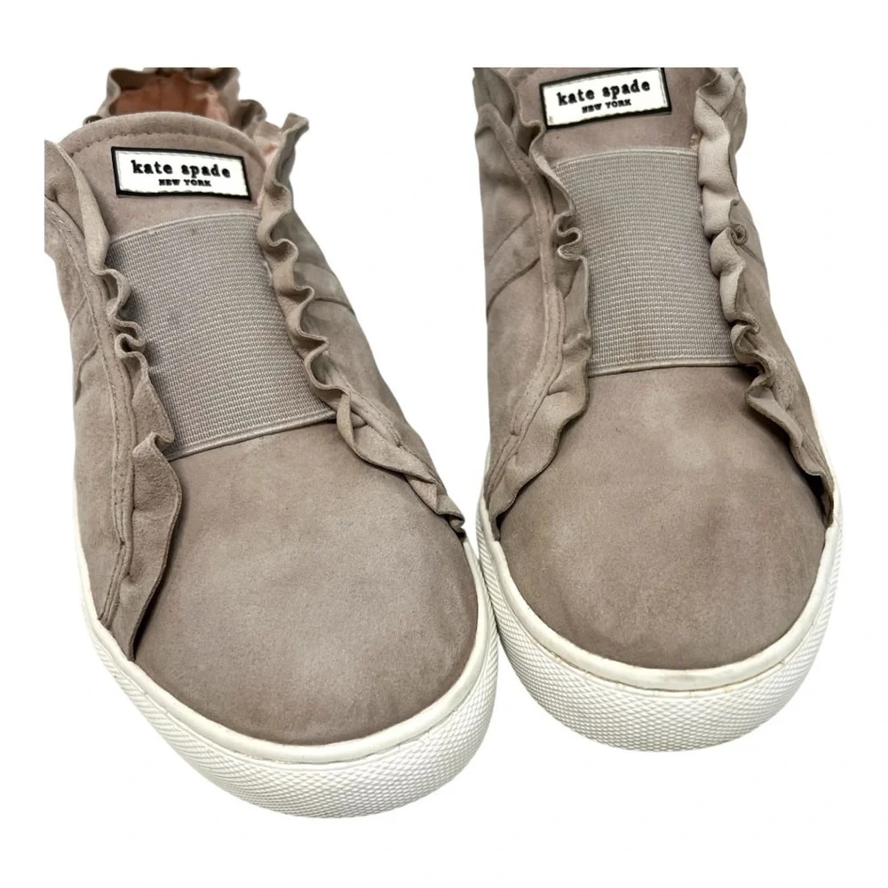 Kate Spade New York Lance Ruffle Trim Gray Taupe Slip On Sneakers Women’s 7